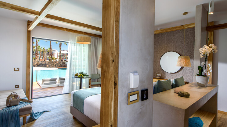 Stella Island Luxury Resort & Spa